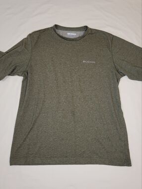 Columbia Men's Short Sleeve Heathered Olive Green Tee